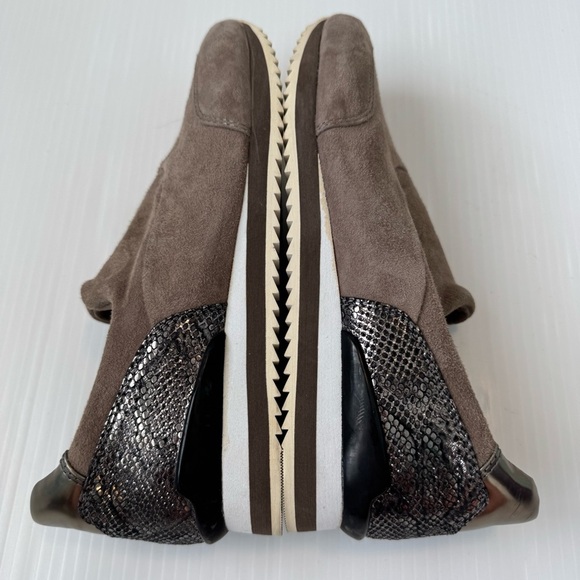 Johnston & Murphy Women's Brown Slip-On Sneakers - Picture 8 of 9